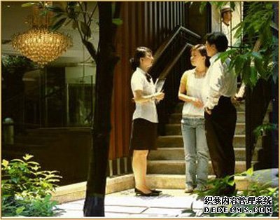 “碰口费＂导致小区无法供暖 该费用究竟该不该