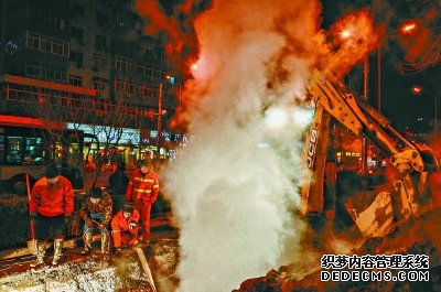 “升温令”发出 尖峰锅炉点火